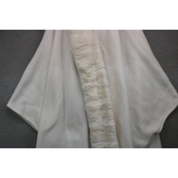 Liz Claiborne Ivory Fleece Cape Wrap w/Faux Fur Collar & Scarf-One Size - Picture 3 of 11
